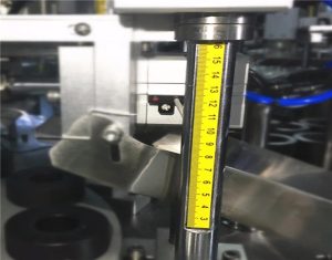 超声波封口化妆品管灌装机